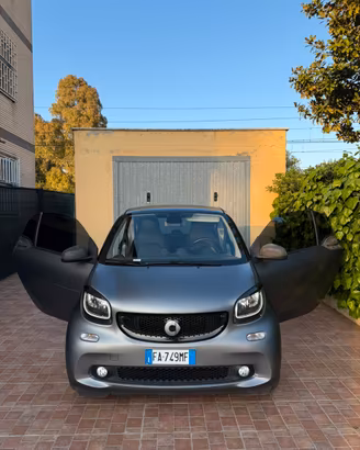 Smart 453 allestimenti estetico accessori brabus