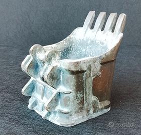 Benna in bronzo fermacarte/posacenere