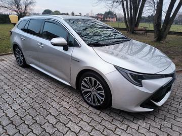 Toyota Corolla Touring Sport 2.0