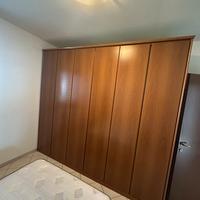 Armadio a 6 ante, cassettiera e comodini