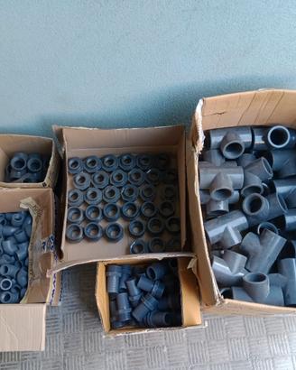 Raccordi PVC Filettati
