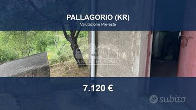 Immobile in asta di 77 m² a Pallagorio