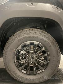 4 gomme nuove 265/70/18