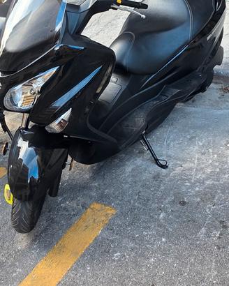 suzuki burgman 