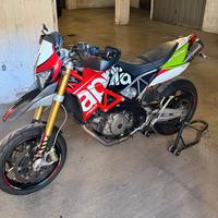 Aprilia Dorsoduro 750 Factory