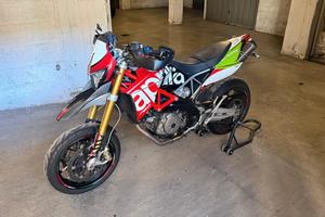 Aprilia Dorsoduro 750 Factory
