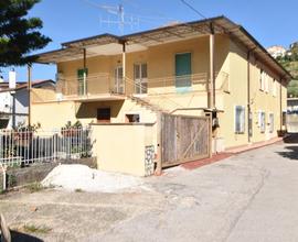 3 LOCALI A AGROPOLI