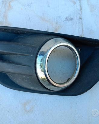 Plastica anti nebbia Ford Kuga