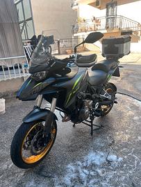 Qj srt700x 2024