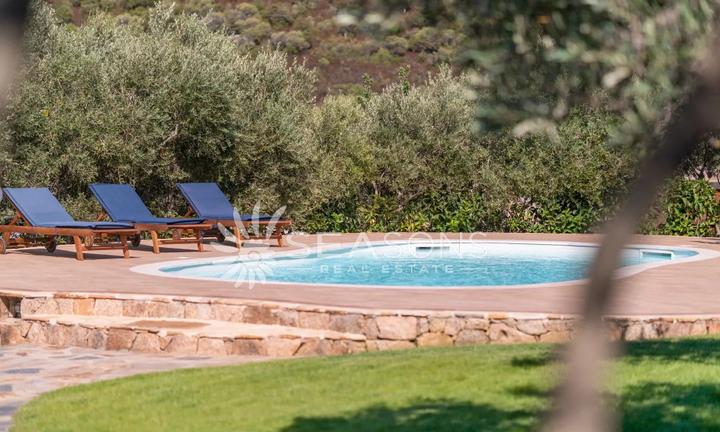 Villa Esclusiva con Piscina, Sole Ruiu, Olbia.