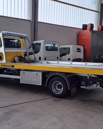Carro attrezzi Iveco Daily 70C18 doppia cabina