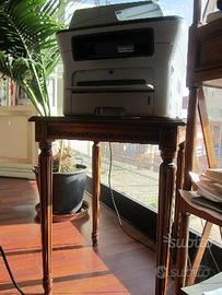 Tavolinetto da salotto o ufficio in ciliegio