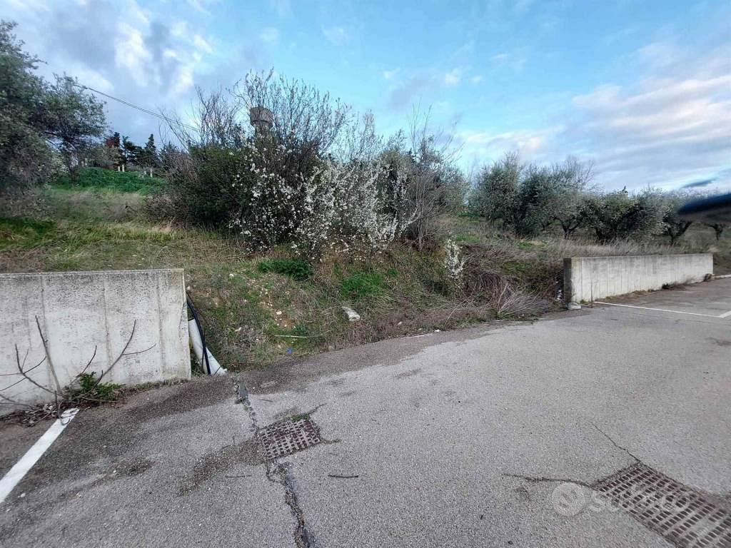 Terreno di 825 m² a Castel Frentano - Vista 2