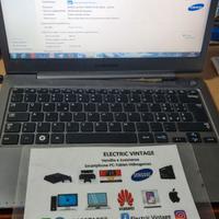 8841N-PC Portatile UltraSottile Samsung NP530 i3