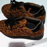 scarpa  leopardata, sportiva