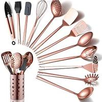 Set Di Utensili Da Cucina In Rame
