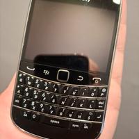 blackberry bold 9900