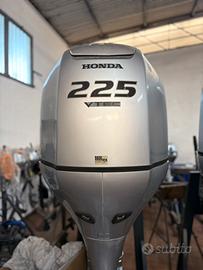 Motore fuoribordo HONDA BF225 anno 2014
