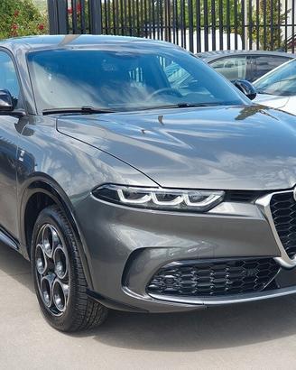 ALFA Tonale 1.3 PHEV 280 AT6 Q4 Ti LED NAV 10 CAM