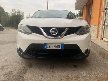 Nissan Qashqai 1.5 dCi DPF Acenta