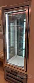 Vetrina frigo pasticceria