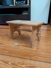 Poggiapiedi Astigarraga legno di pino massiccio