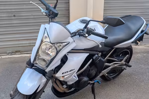 Kawasaki er6n