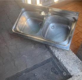 Lavandino da esterno