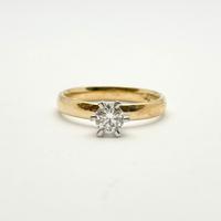 Anello oro 18KT diamante 0.40 VVS2 E, GIA. SALVINI