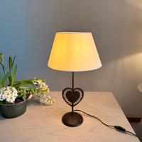 Lampada da tavolo cuore stile country