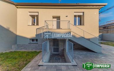 SPLENDIDA VILLA SU UNICO LIVELLO CON GIARDINO DI 3