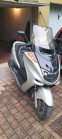 Yamaha Majesty 250 - 2000