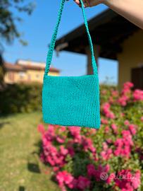 Borsa a spalla fatta a mano