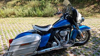 Harley Davidson REVIVAL 