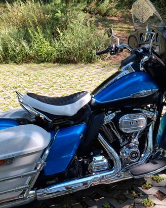 Harley Davidson REVIVAL 