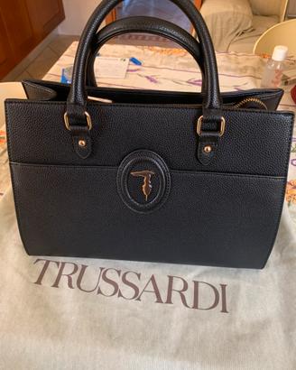 Borsa nera da donna Trussardi