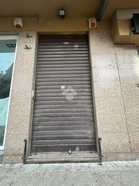 DEPOSITO A CANOSA DI PUGLIA