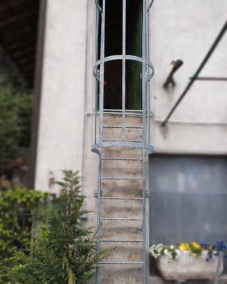 scala in acciaio inox 4 metri 12 scalini 