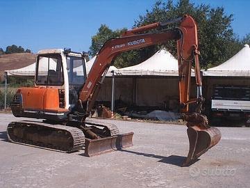 Miniescavatore usato KUBOTA KX161-2