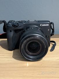 Canon EOS M3 Fotocamera + Obbiettivo