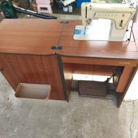 Machina da cucire Singer a pedale