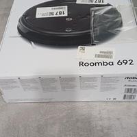 robot aspira pavimenti