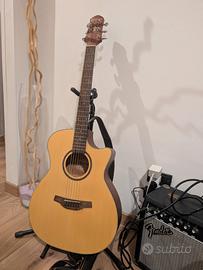 Chitarra acustica amplificabile 