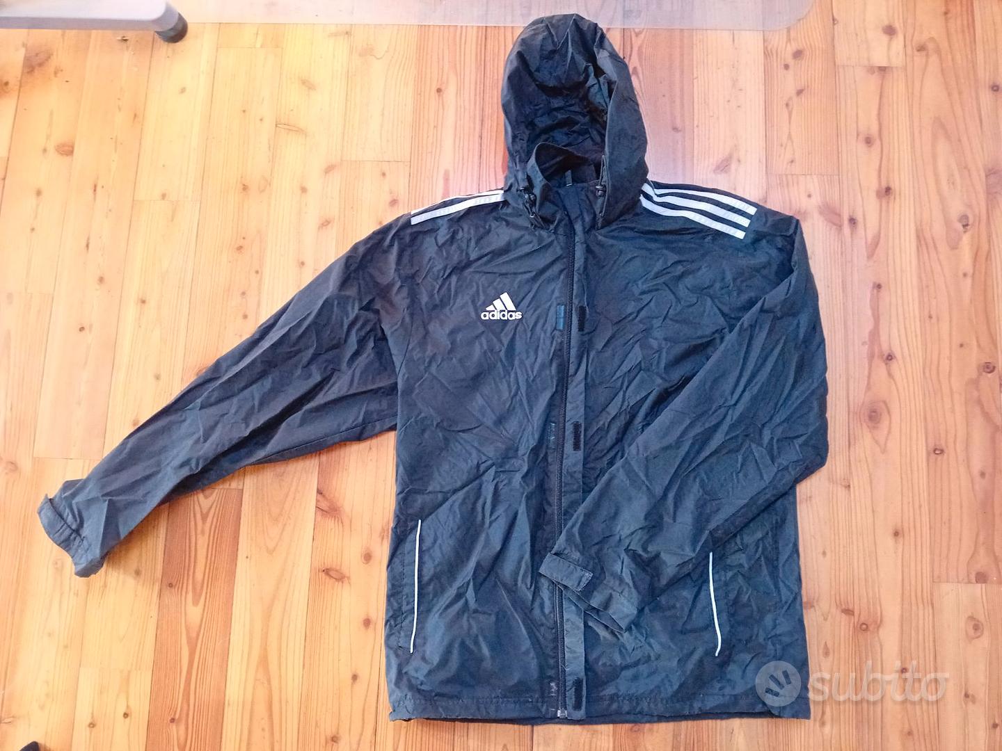 Giacca a vento adidas militare hotsell