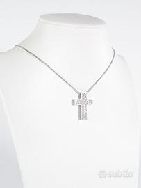 Collana croce in oro e diamanti