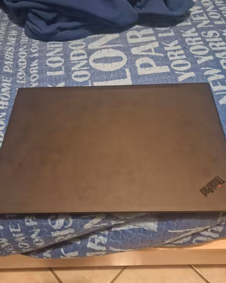 Lenovo Thinkpad P1 2nd Gen 16/512 OLED 4K Touch