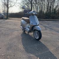 Vespa 125 primavera