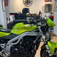 Triumph Speed Triple Daytona 955 ie