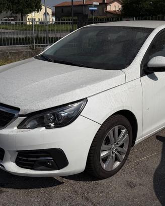 Peugeot 308 BlueHDi 130 S&S SW Business