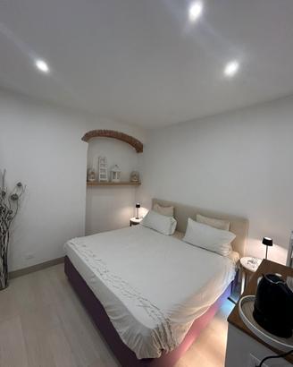 Stanza con bagno a giorni Scandicci Firenze